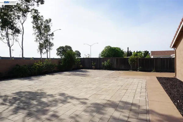 $1,399,000 | 5064 Anaheim Loop, Union City, CA 94587