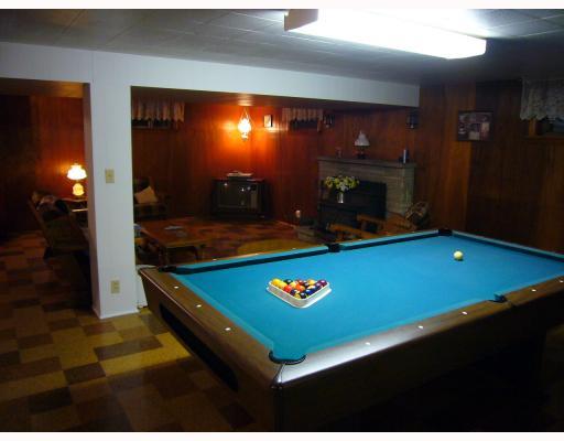 219 North Pike Road Sarver, PA 16055 - Photo 12 of 18 Den/Family/Great Room.
