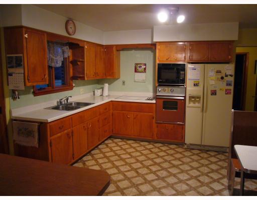 219 North Pike Road Sarver, PA 16055 - Photo 4 of 18 Kitchen.