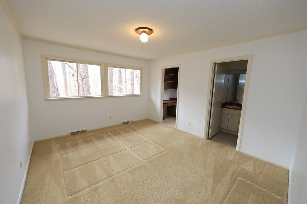 2700 Conover Court Raleigh, NC 27612 - Photo 26 of 30 Photo 26
