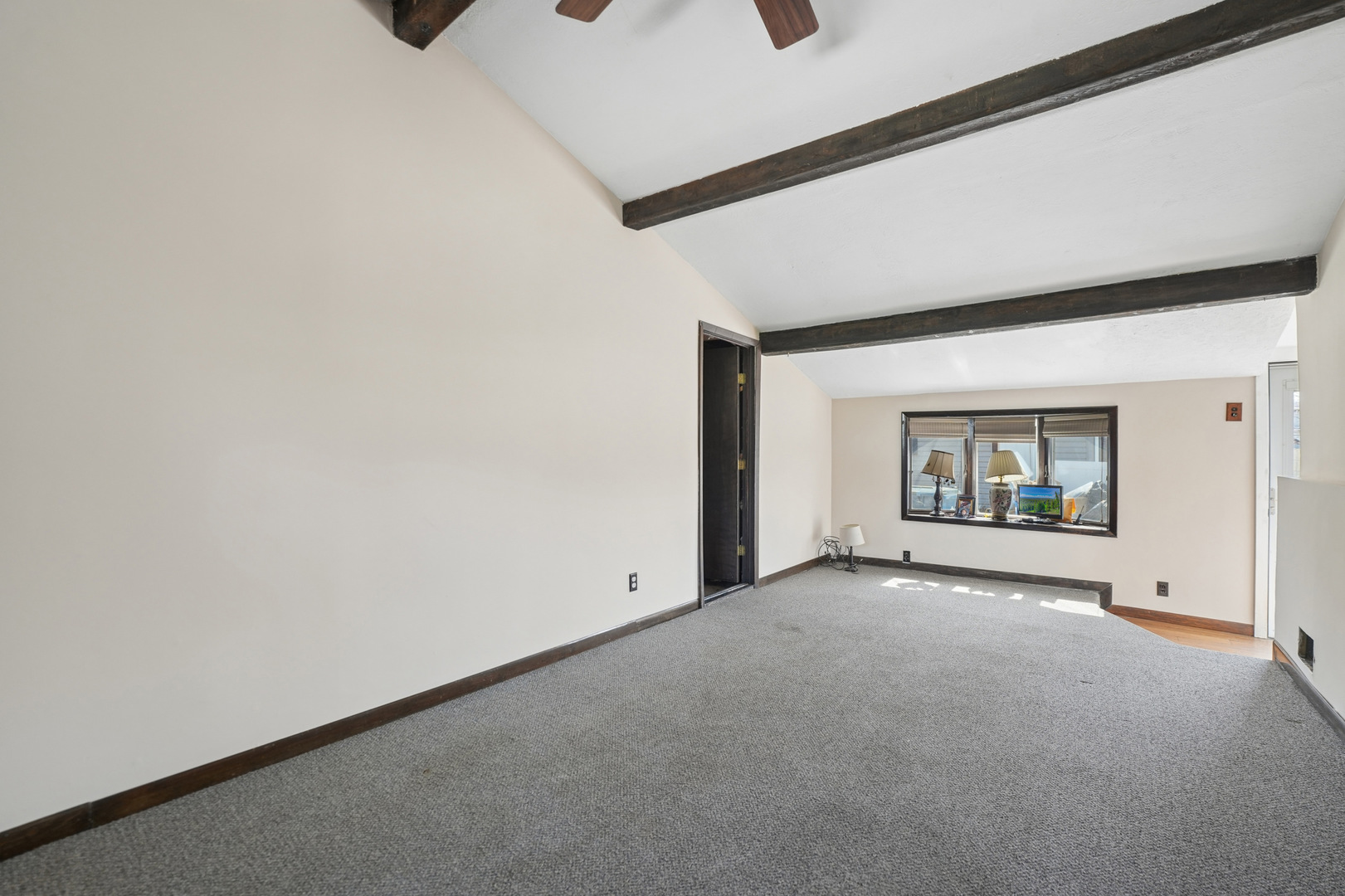 901 Sunrise Road Addison, IL 60101 - Photo 9 of 18