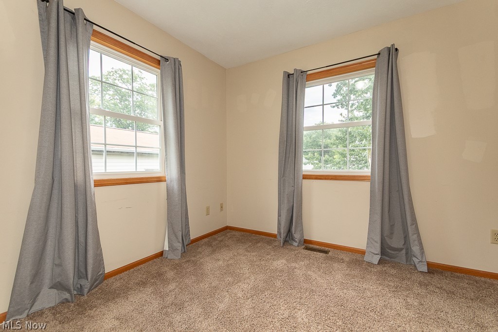 904 Hardy Road Painesville, OH 44077 - Photo 16 of 24 Gallery Image 16