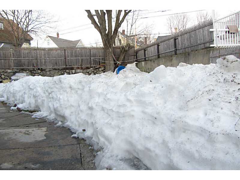 260 Greene Street Woonsocket, RI 02895 - Photo 24 of 25 Yard/Garden.