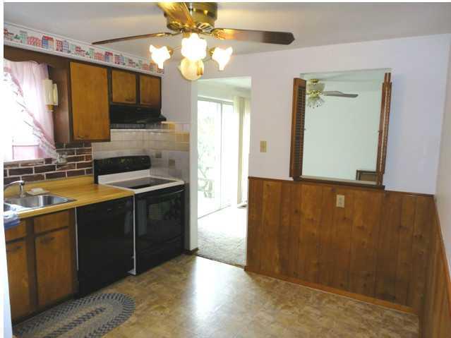 3917 Anderson Road Gibsonia, PA 15044 - Photo 2 of 25 Kitchen.