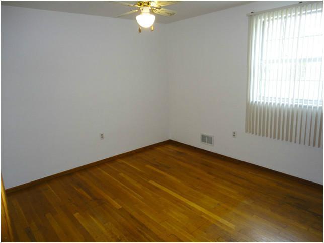 3917 Anderson Road Gibsonia, PA 15044 - Photo 11 of 25 Master Bedroom.
