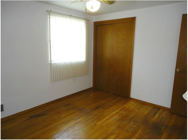 3917 Anderson Road Gibsonia, PA 15044 - Photo 12 of 25 Bedroom.