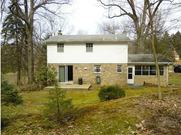3917 Anderson Road Gibsonia, PA 15044 - Photo 22 of 25 Exterior Back.