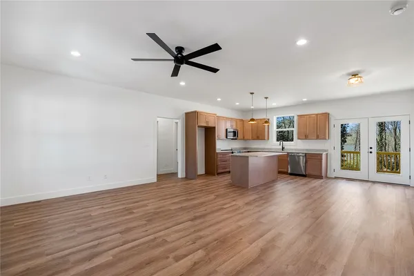 $349,900 | 125 Cambridge Lane, Pendleton, SC 29670