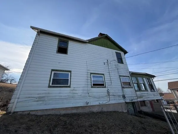 $29,900 | 3385 Pike Street, Herminie, PA 15637