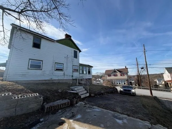 $29,900 | 3385 Pike Street, Herminie, PA 15637