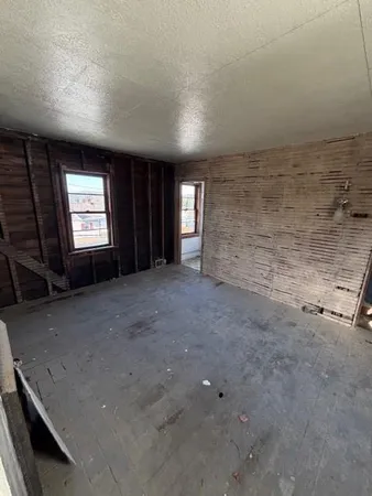 $29,900 | 3385 Pike Street, Herminie, PA 15637