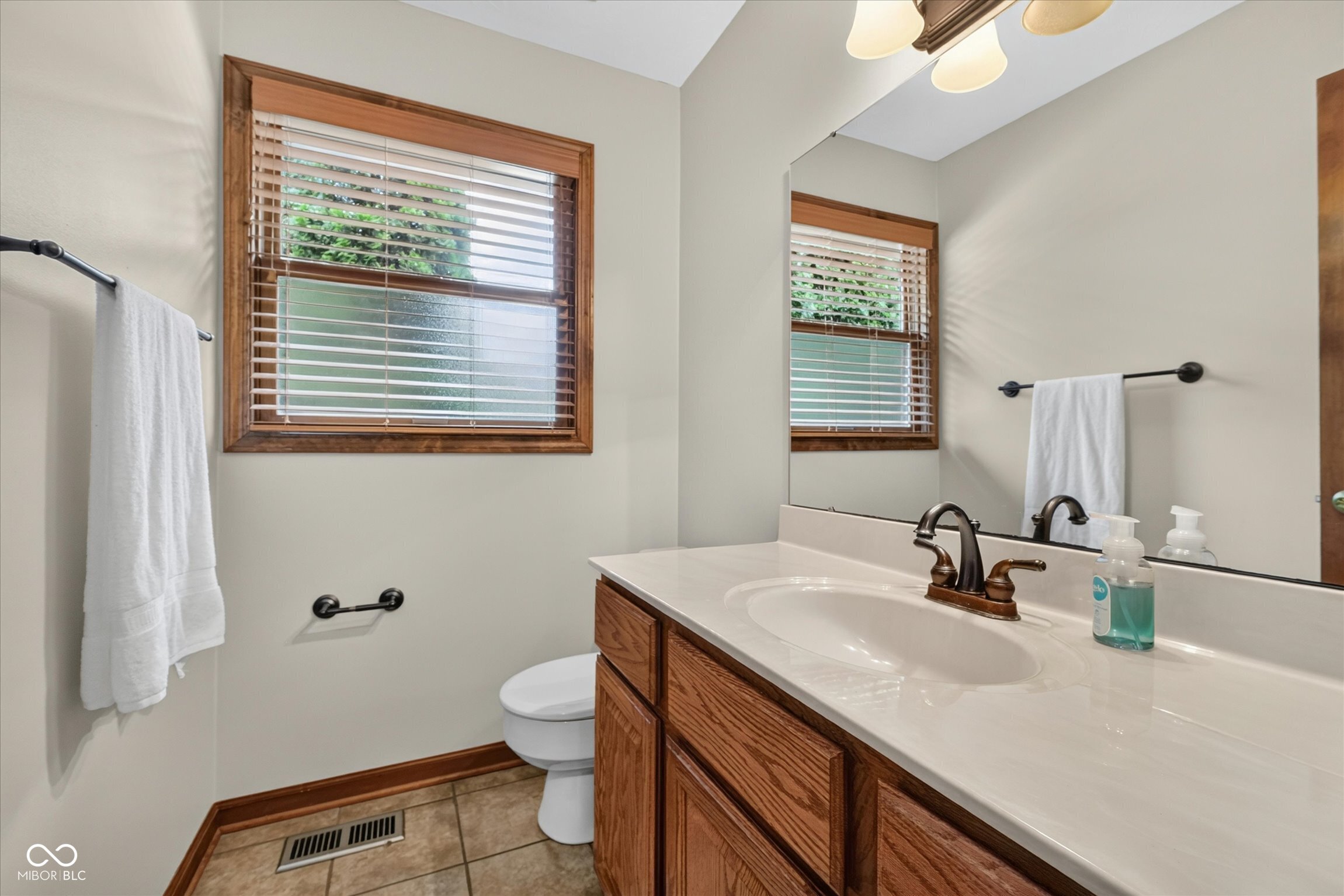 13719 Springmill Boulevard Carmel, IN 46032 - Photo 25 of 50