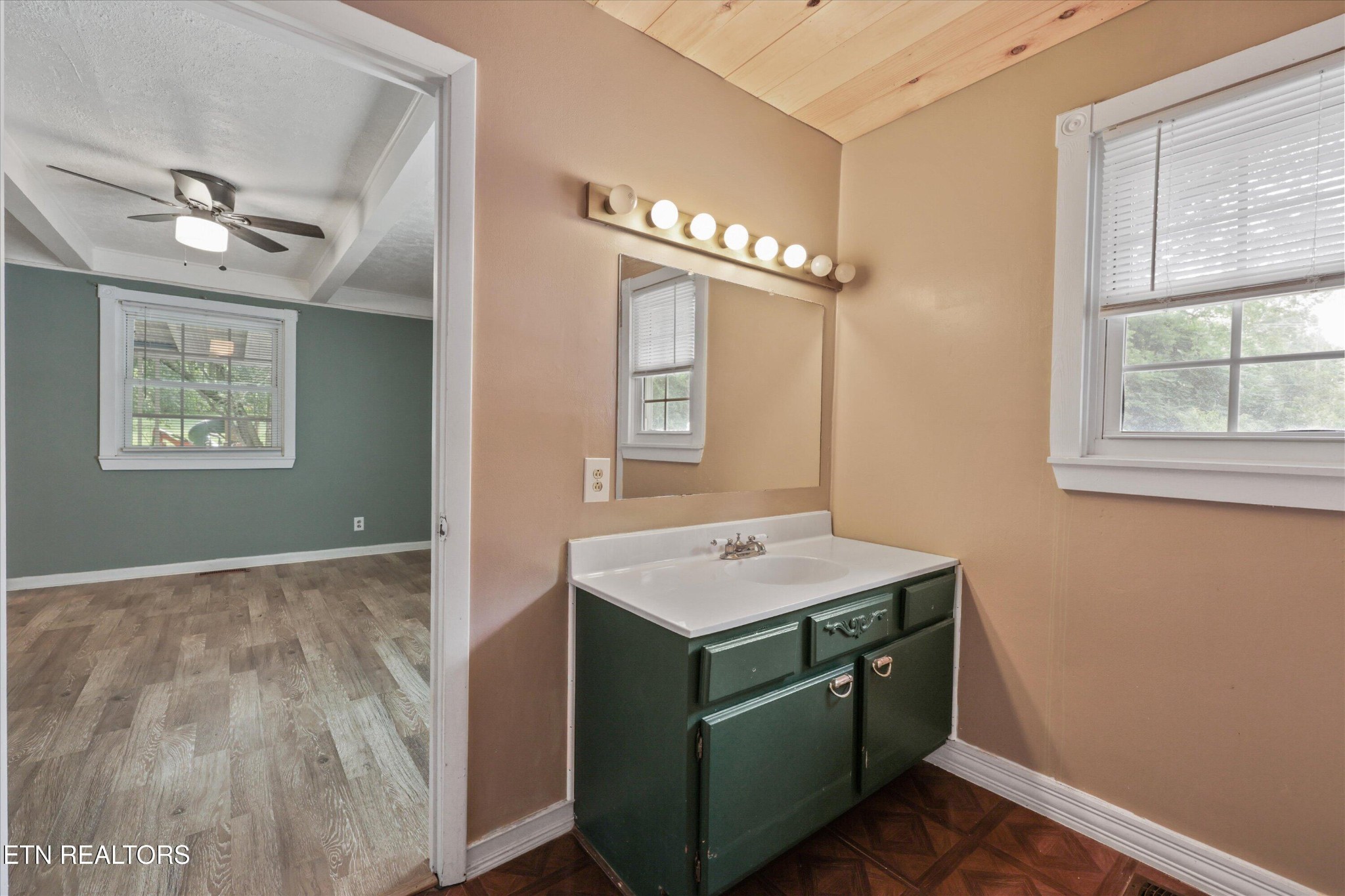 7509 Rising Road Knoxville, TN 37924 - Photo 18 of 35 Gallery Image 18