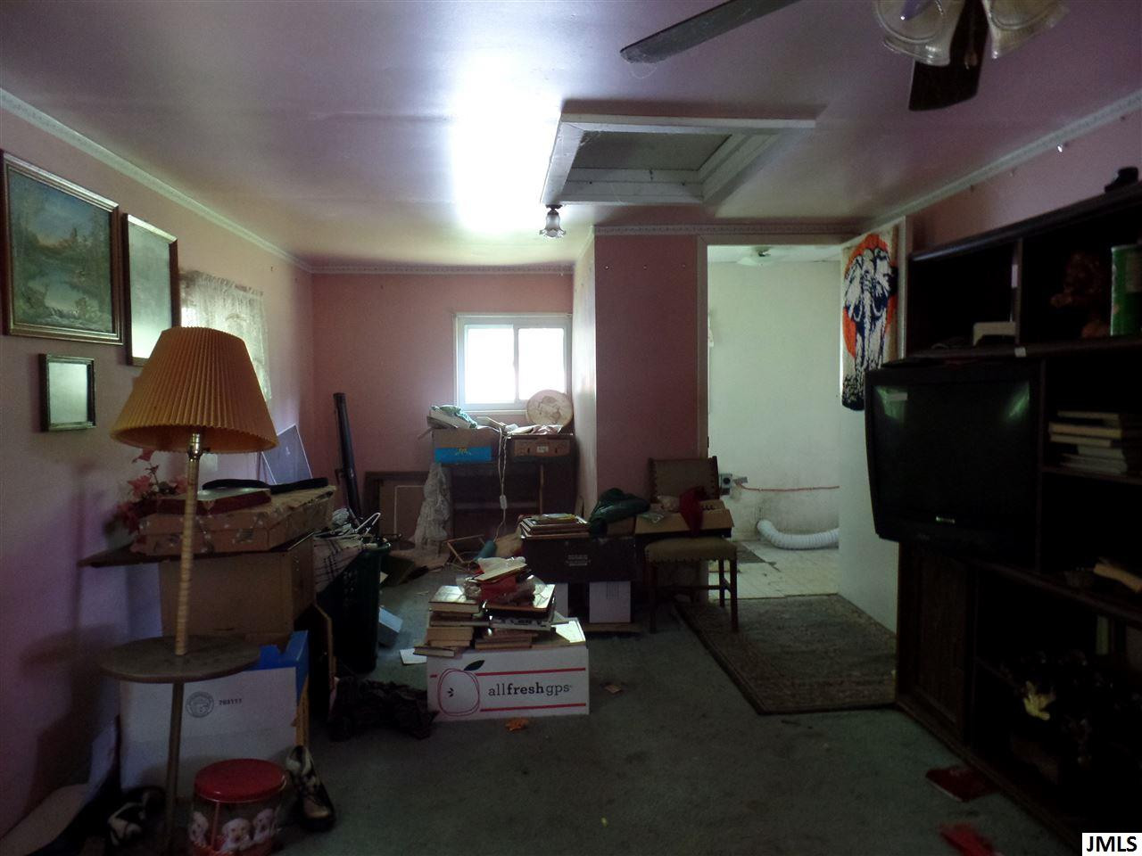 7401 South Jackson Road Jackson, MI 49201 - Photo 14 of 18 Photo 14