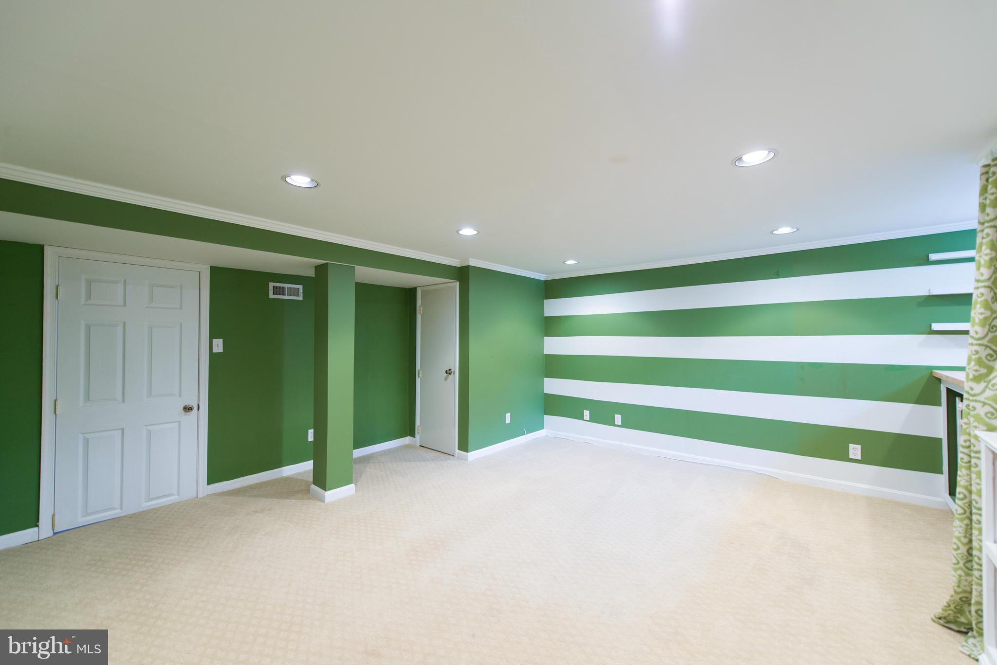 325 Overbrook Road Baltimore, MD 21212 - Photo 18 of 26 Basement