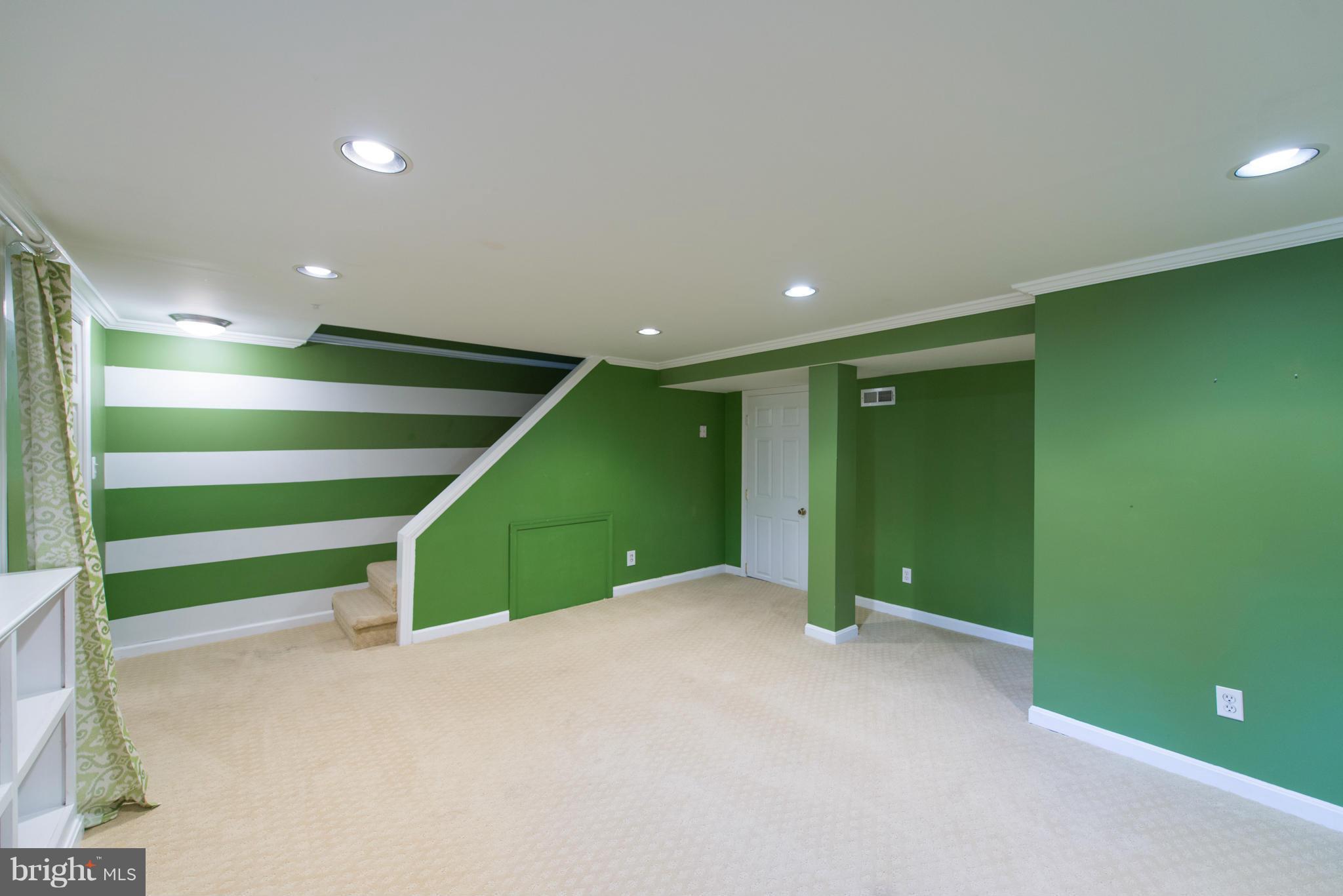 325 Overbrook Road Baltimore, MD 21212 - Photo 19 of 26 Basement