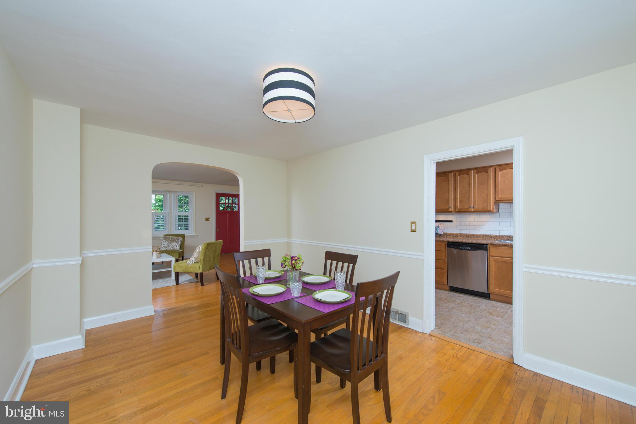 325 Overbrook Road Baltimore, MD 21212 - Photo 7 of 26 Dining Room
