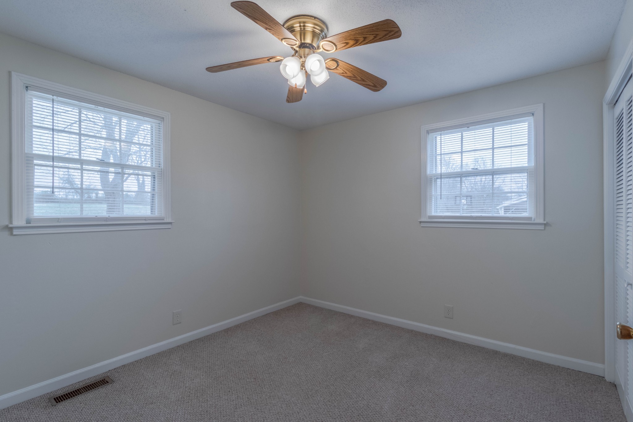 4364 Dover Road Woodlawn, TN 37191 - Photo 28 of 29 Gallery Image 28