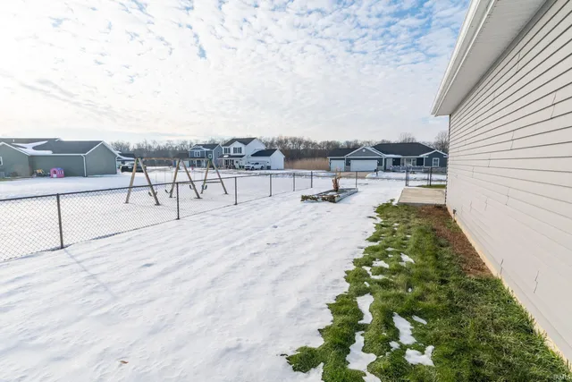 $334,900 | 12850 Kingfish Court, Middlebury, IN 46540