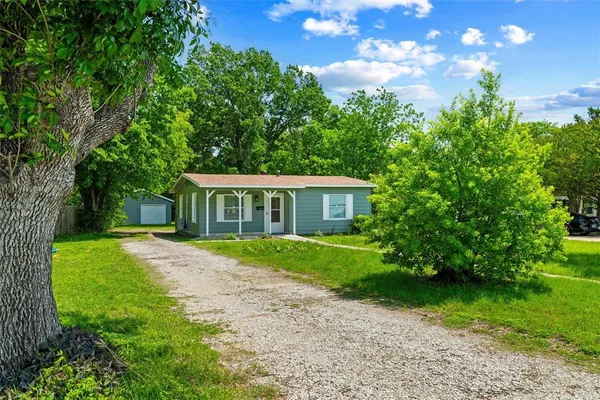 $199,900 | 1006 Westridge Avenue, Lancaster, TX 75146