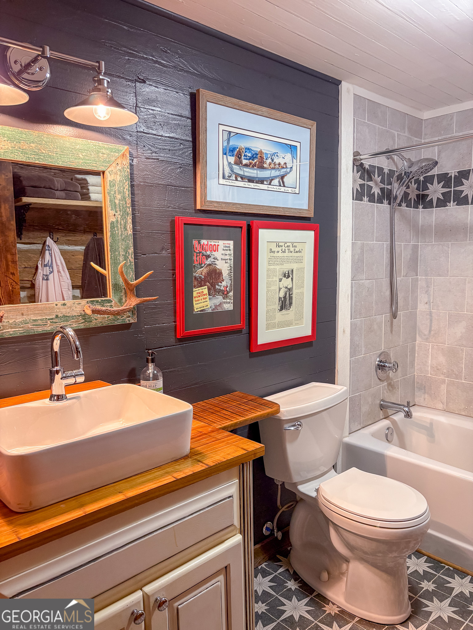 105 Buchanan Road Americus, GA 31719 - Photo 15 of 25 a bathroom with a sink and a mirror