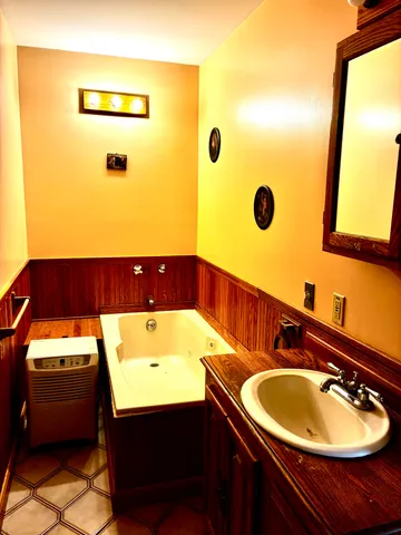 $479,900 | 113 Wardwell Point Road, Penobscot, ME 04476