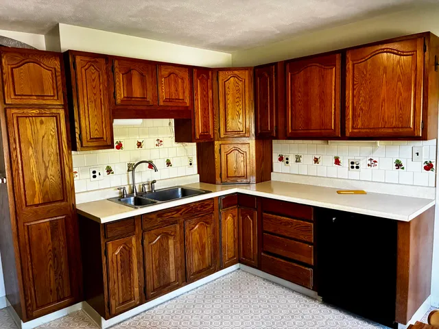 $479,900 | 113 Wardwell Point Road, Penobscot, ME 04476