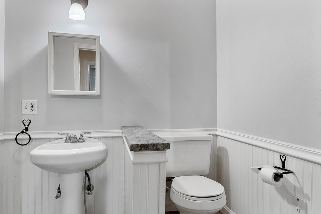 36 Nashua Road Pepperell, MA 01463 - Photo 25 of 39 Gallery Image 25