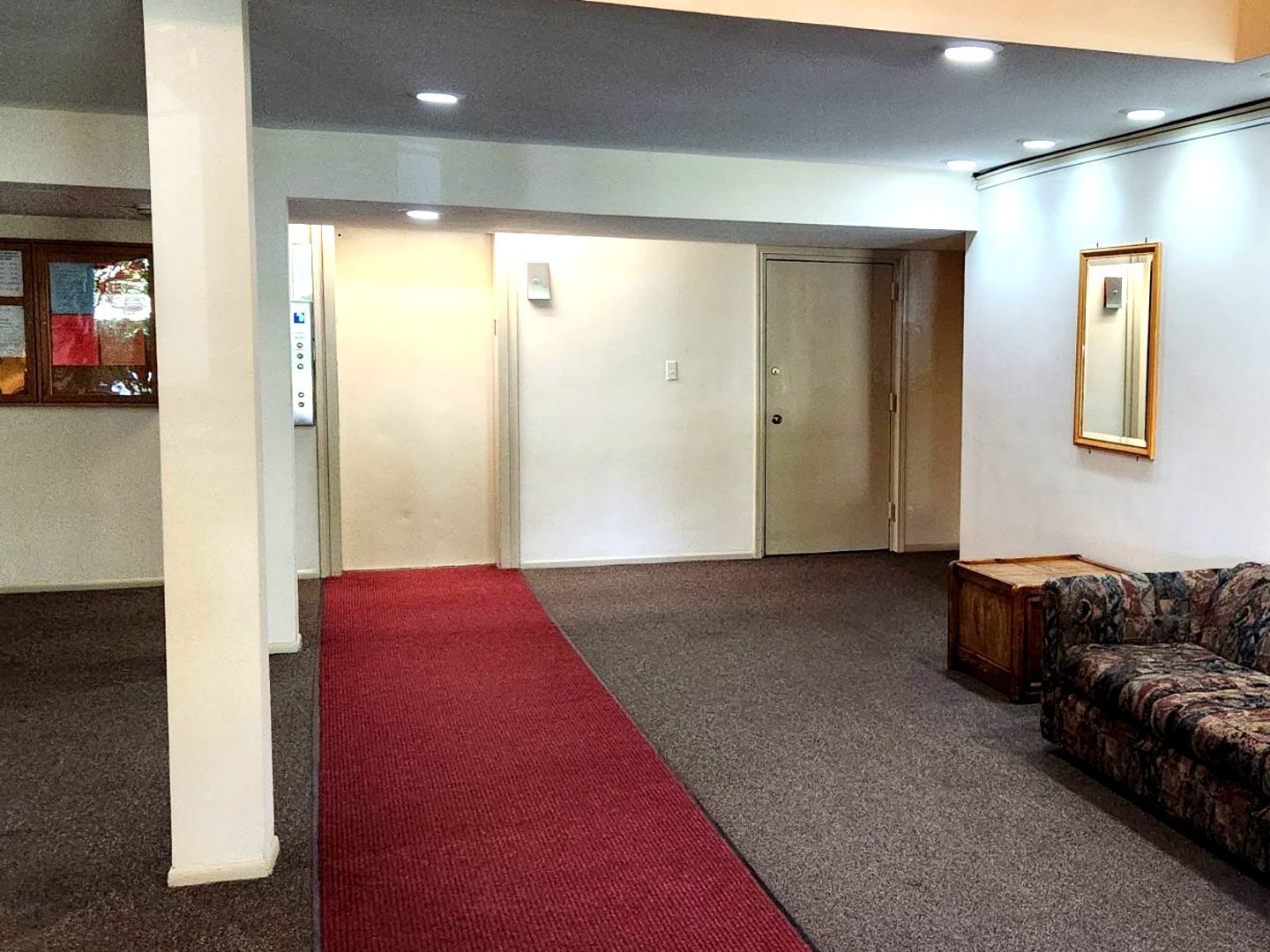 1500 Robin Circle, Unit 417 Hoffman Estates, IL 60169 - Photo 19 of 21 a living room with furniture and a walk in closet