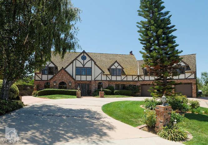 152 Highland Road Simi Valley, CA 93065 - Photo 1 of 61 Primary Photo