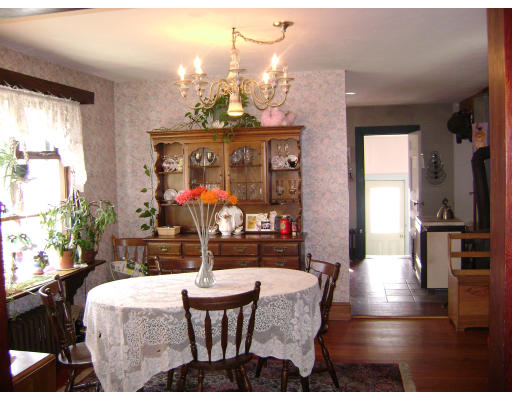 30 North Brookfield Road Brookfield, MA 01506 - Photo 5 of 7 Gallery Image 5
