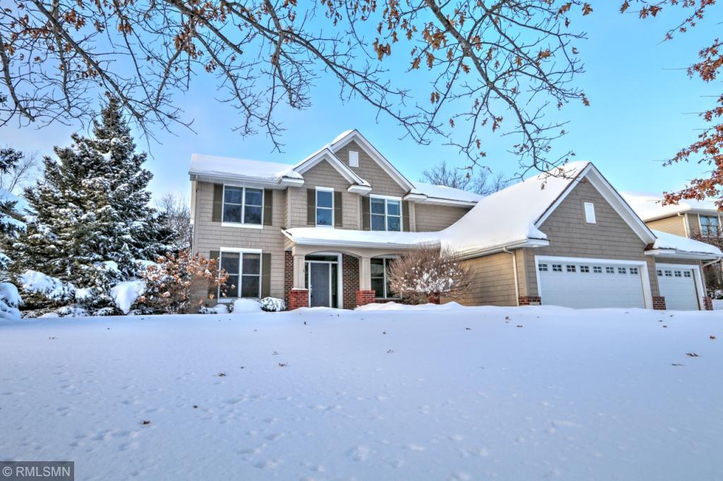 17244 Acorn Ridge Eden Prairie, MN 55347 - Photo 2 of 33