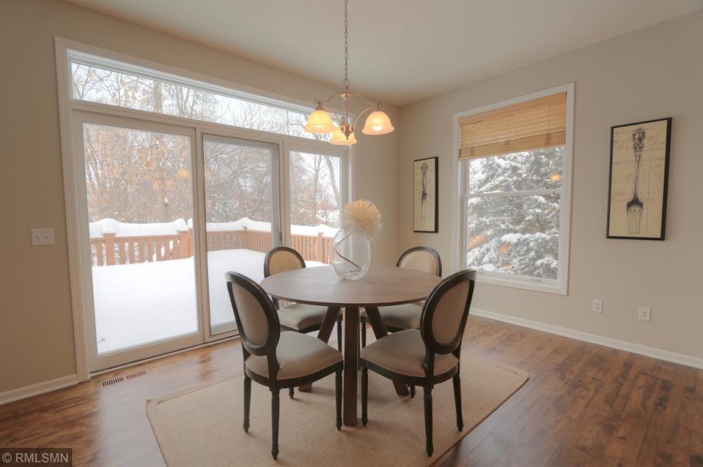 17244 Acorn Ridge Eden Prairie, MN 55347 - Photo 15 of 33