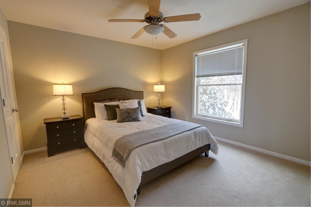 17244 Acorn Ridge Eden Prairie, MN 55347 - Photo 25 of 33