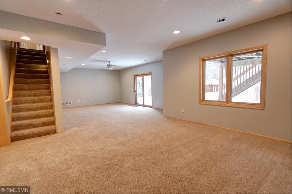 17244 Acorn Ridge Eden Prairie, MN 55347 - Photo 30 of 33
