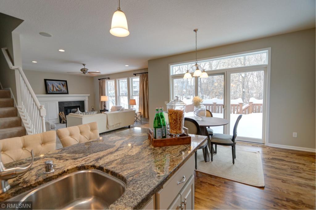 17244 Acorn Ridge Eden Prairie, MN 55347 - Photo 10 of 33
