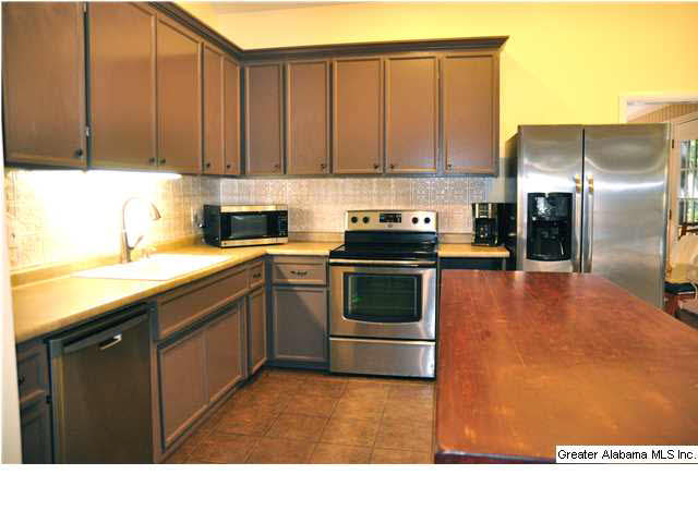 229 Snake Hill Road Trussville, AL 35173 - Photo 8 of 25