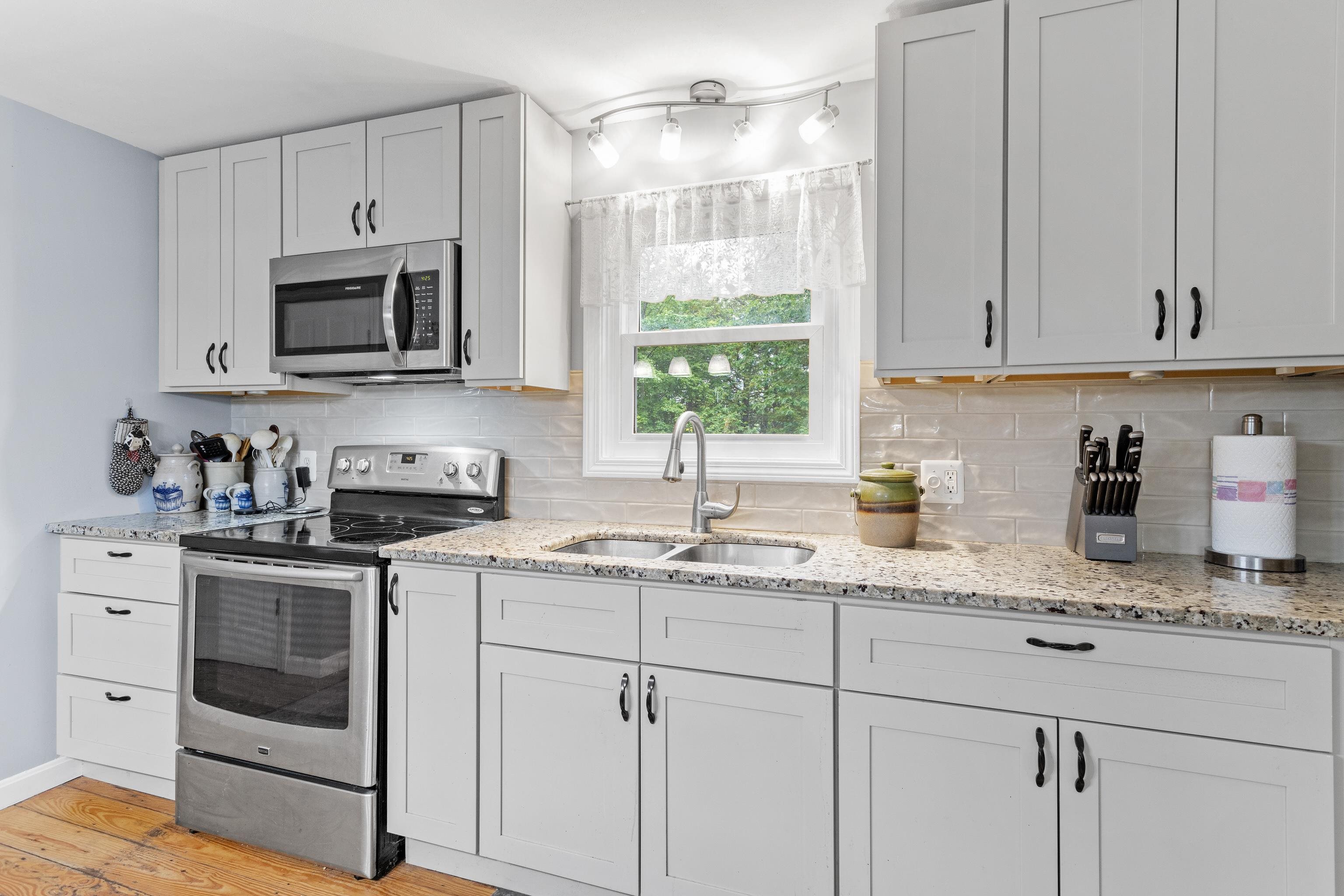 48 East Pasture Road Berwick, ME 03901 - Photo 6 of 51 Gallery Image 6