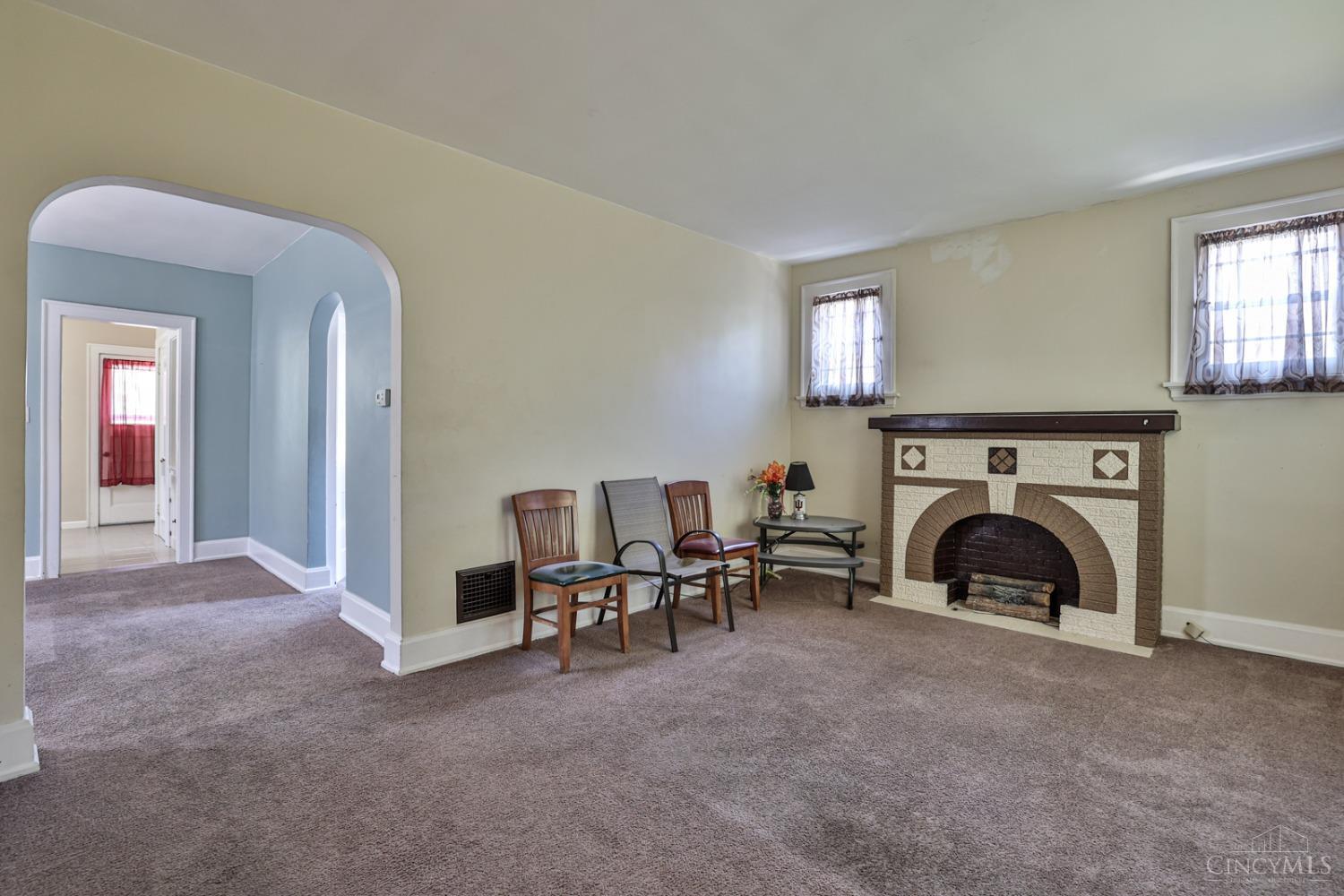 4935 Ralph Avenue Cincinnati, OH 45238 - Photo 18 of 39 Gallery Image 18