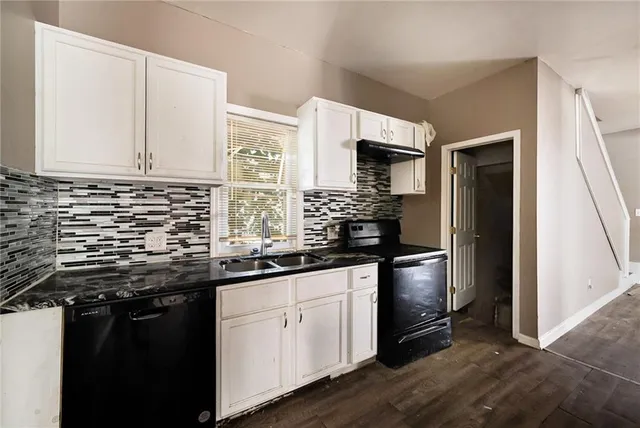 $119,900 | 3609 East 27th Street, Kansas City, MO 64127