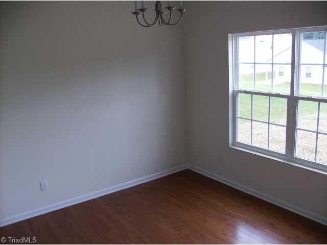 184 Everidge Road Winston-Salem, NC 27103 - Photo 5 of 6 Other. Dining Room
