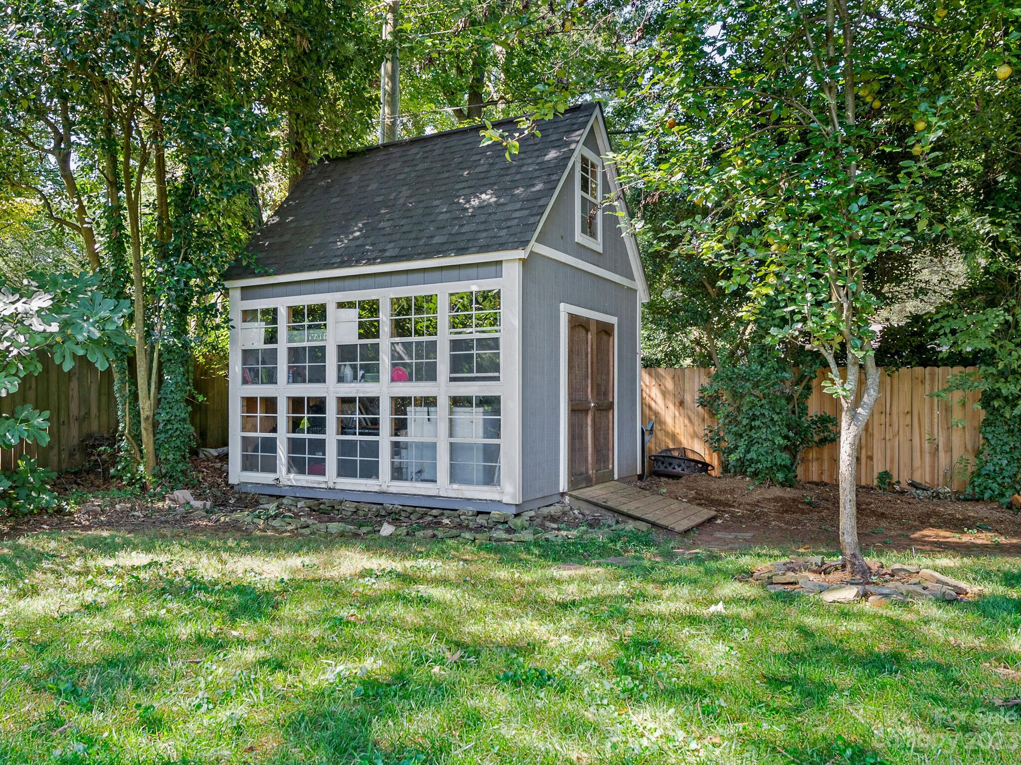 5420 Valley Forge Road Charlotte, NC 28210 - Photo 20 of 21 Gallery Image 20