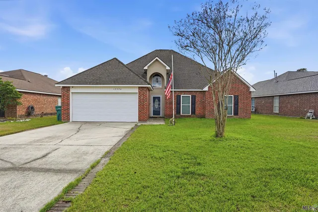$249,900 | 12376 Mimosa Drive, Denham Springs, LA 70726