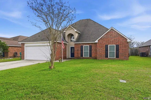 $249,900 | 12376 Mimosa Drive, Denham Springs, LA 70726