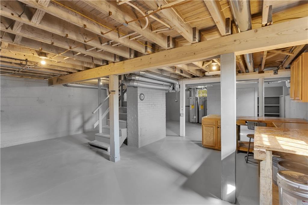 1585 Rte 481 Charleroi, PA 15022 - Photo 27 of 37 a view of an entrance of the building