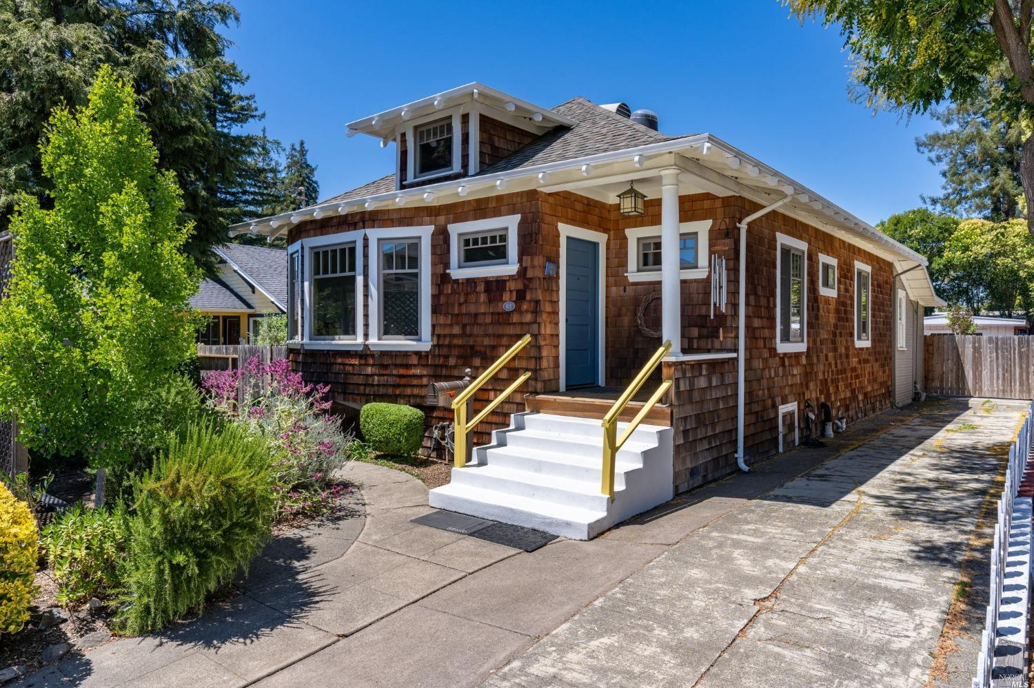 411 Carrillo Street Santa Rosa, CA 95401 - Photo 1 of 1 Gallery Image 1