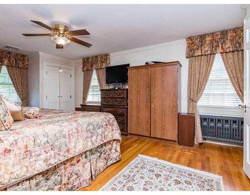 1663 Washington Street Newton, MA 02465 - Photo 15 of 42