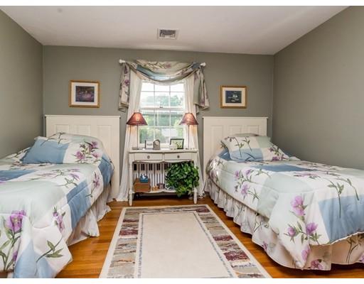 1663 Washington Street Newton, MA 02465 - Photo 20 of 42
