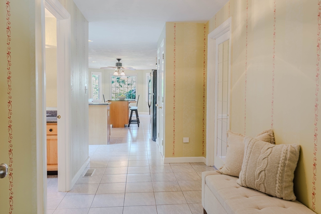 7 Tina Road Milford, MA 01757 - Photo 9 of 38