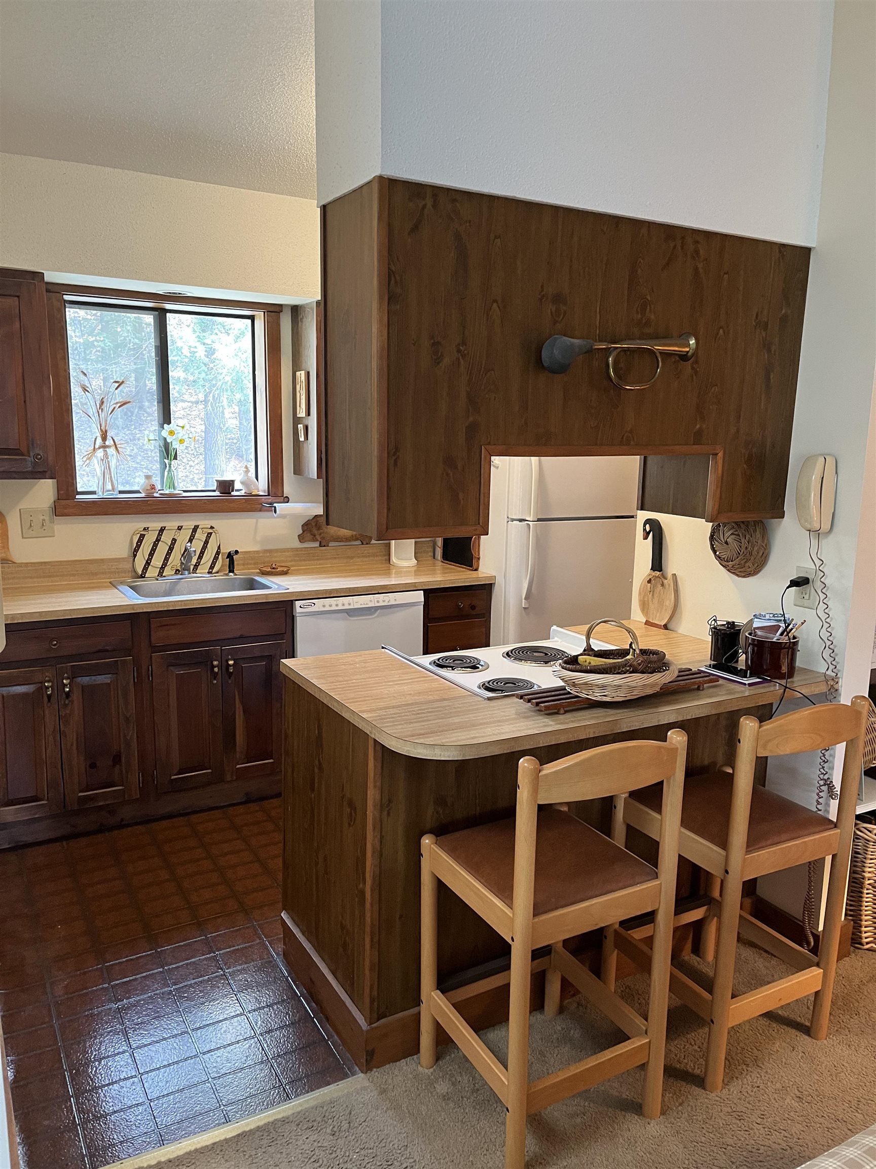 1299 Quechee Main Street, Unit 1B Hartford, VT 05059 - Photo 6 of 18